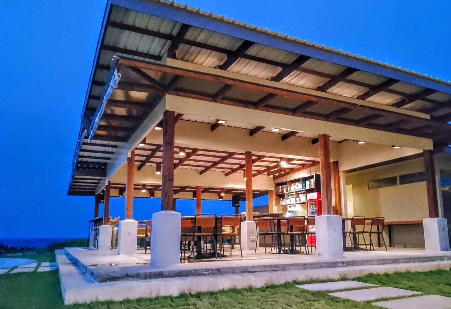 The Grey Inn Sarog Εξωτερικό φωτογραφία